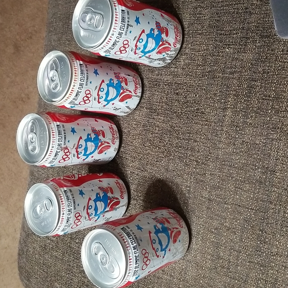 coke a Cola Other - 5 Olympic coke cans Rare